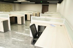 九游会股份总部办公环境
